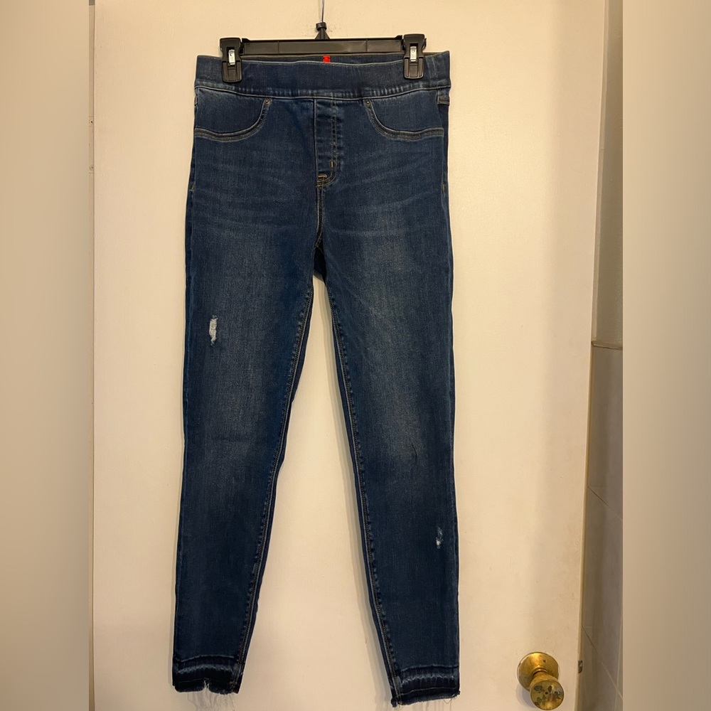 Spanx pull on distressed skinny jean medium (M)